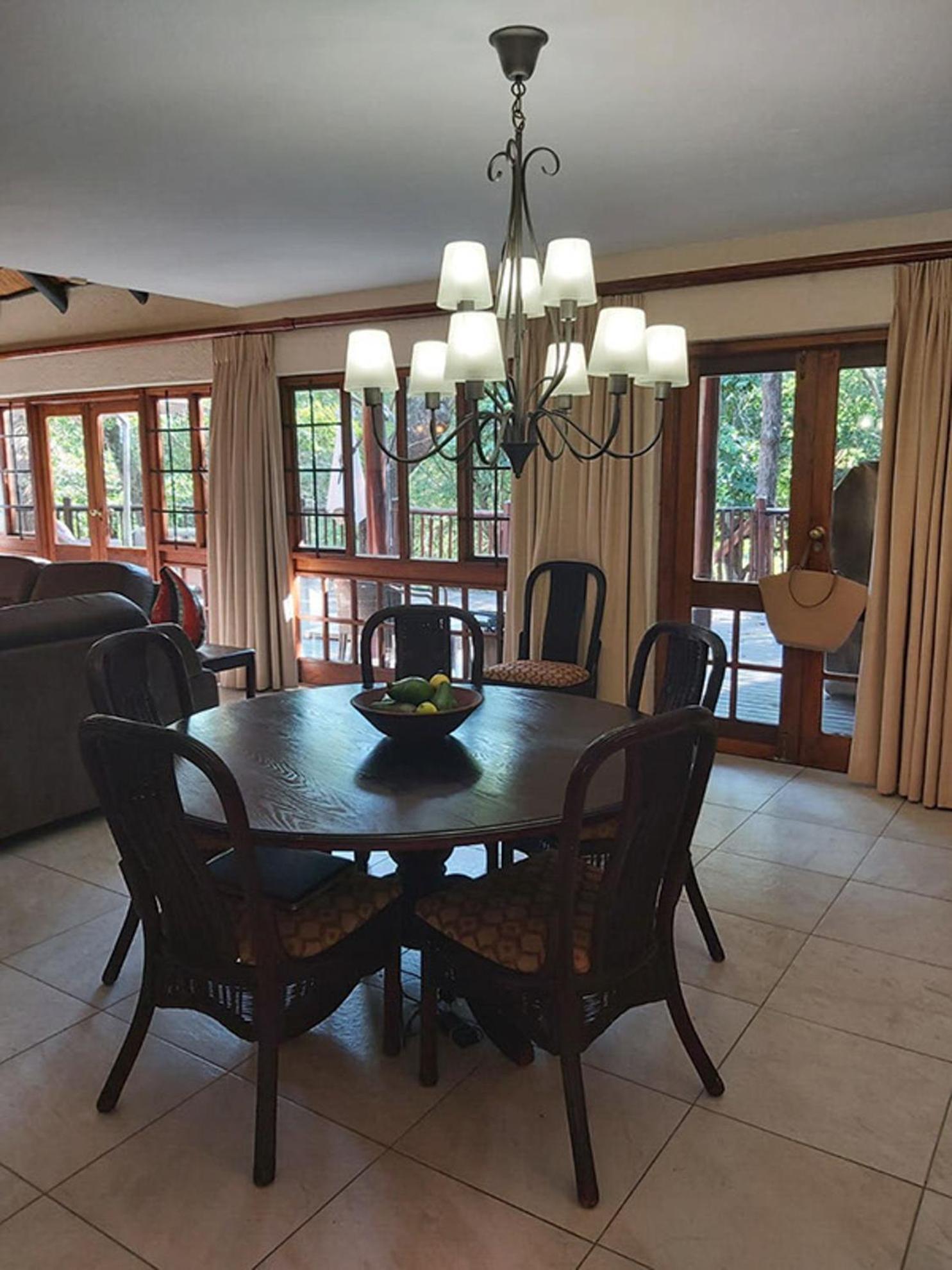 Dreamy 3 Bedroom Villa On The Edge Of The Sabie River In Kruger Park Lodge Hazyview Kültér fotó