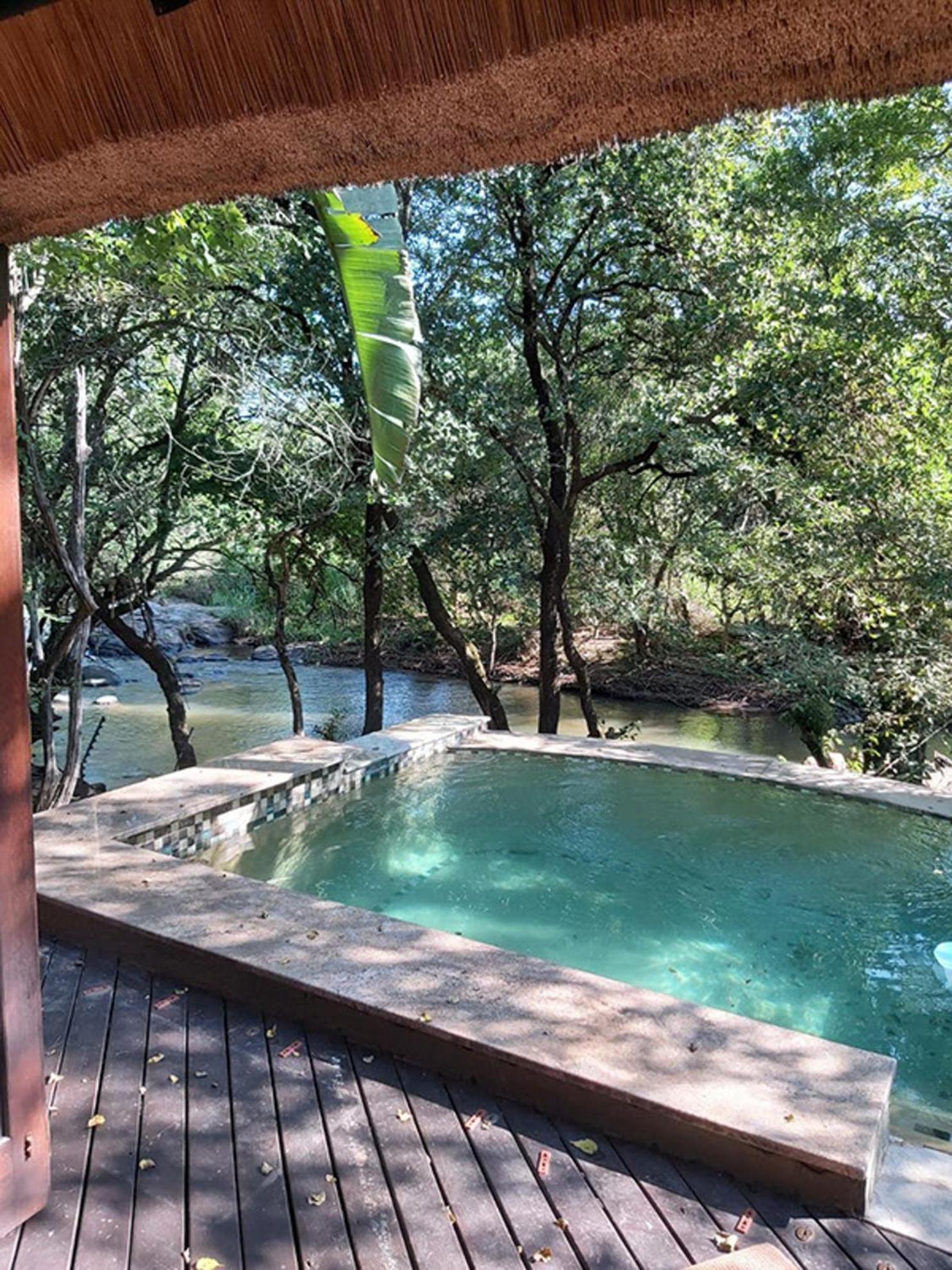 Dreamy 3 Bedroom Villa On The Edge Of The Sabie River In Kruger Park Lodge Hazyview Kültér fotó