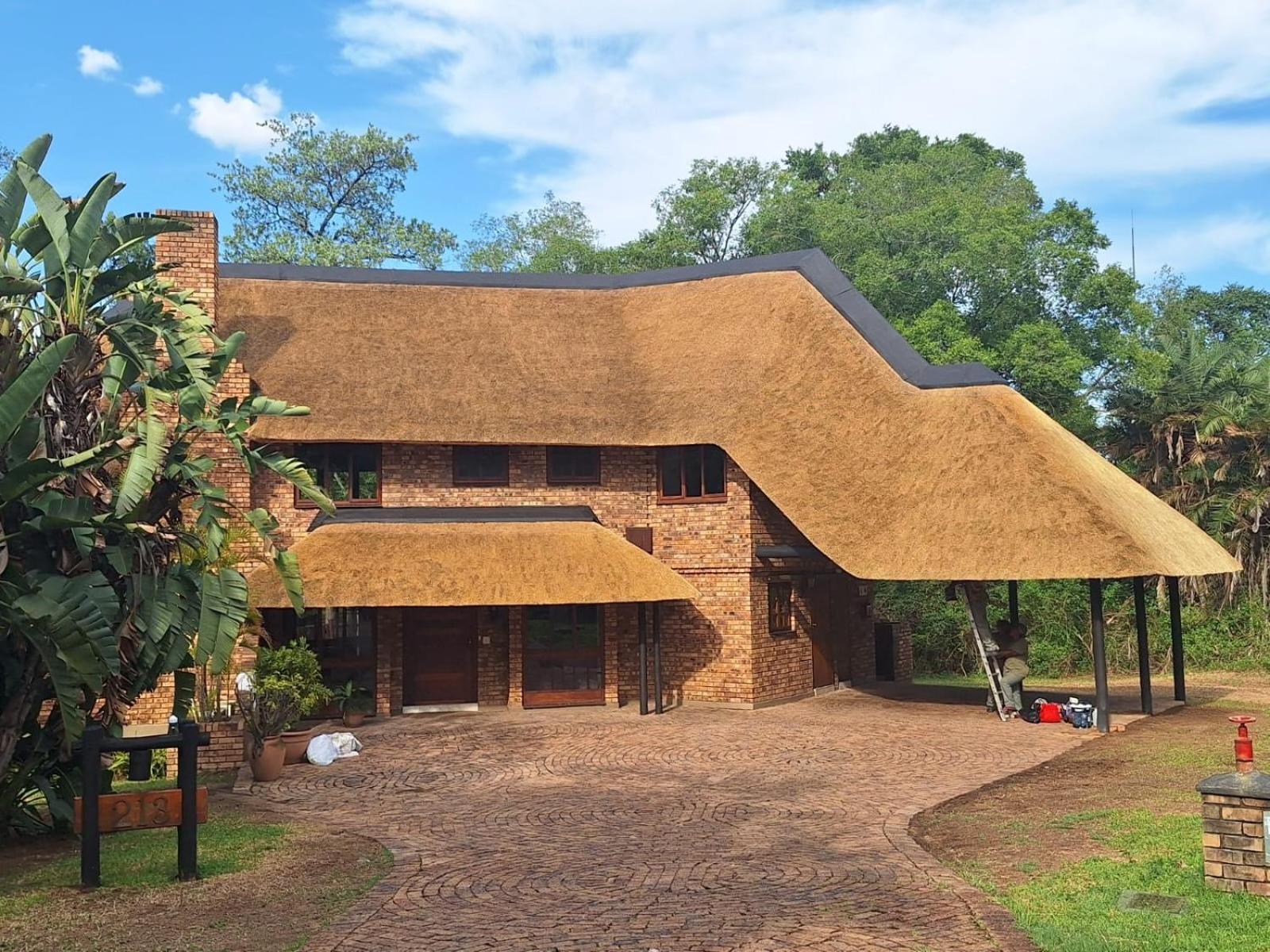Dreamy 3 Bedroom Villa On The Edge Of The Sabie River In Kruger Park Lodge Hazyview Kültér fotó